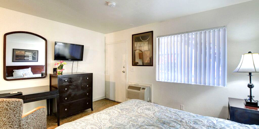 Siegel Suites Fremont St Las Vegas, NV low cost extended stay weekly & monthly rate apartments