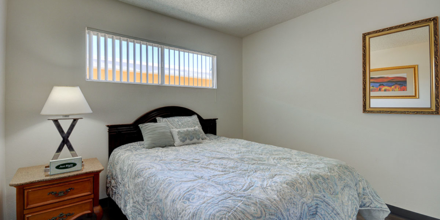 Siegel Suites Teddy Dr Las Vegas, NV affordable extended stay weekly & monthly rate apartments