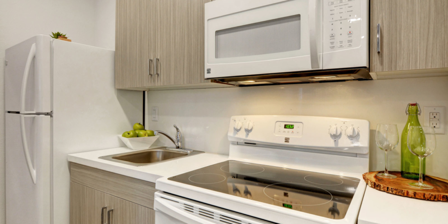 Siegel Suites E Swenson St Las Vegas, NV affordable extended stay weekly & monthly rate apartments