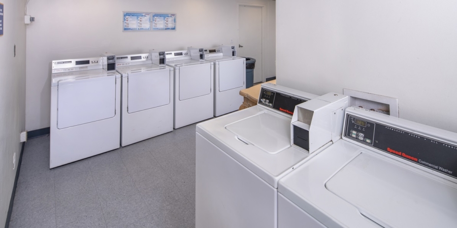 Siegel Suites Victorian Ave Sparks, NV affordable extended stay weekly & monthly rate apartments