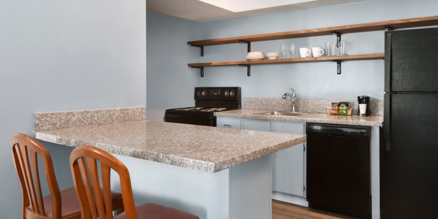 low cost flexible stay apartments in Holland / Toledo Ohio - Siegel Suites