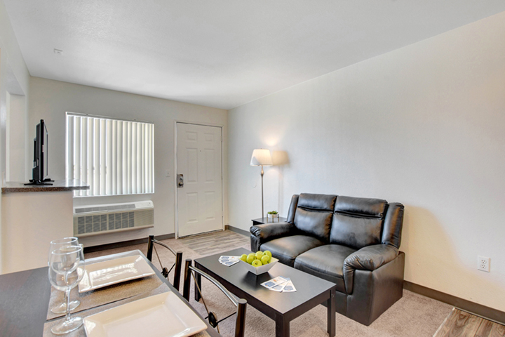 Siegel Suites Boulder Hwy II Las Vegas, NV affordable extended stay weekly & monthly rate apartments
