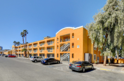 Siegel Suites Boulder Hwy apartments