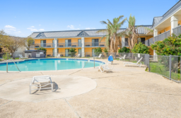 Siegel Suites - low cost rentals in San Antonio, TX
