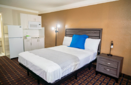 Apartments in Jackson, MS - Siegel Suites Jackson