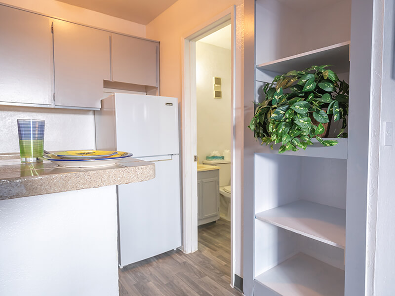 Charleston Apartments in Las Vegas