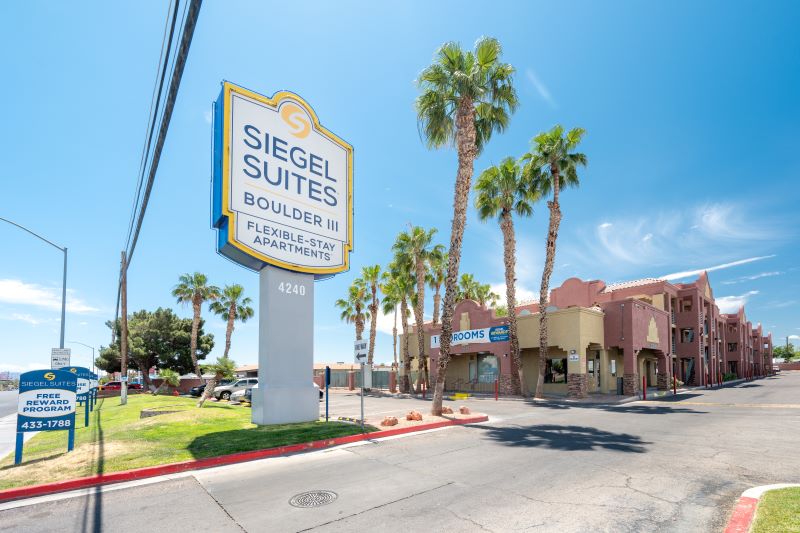 Apartments on Boulder Highway, Las Vegas - Siegel Suites