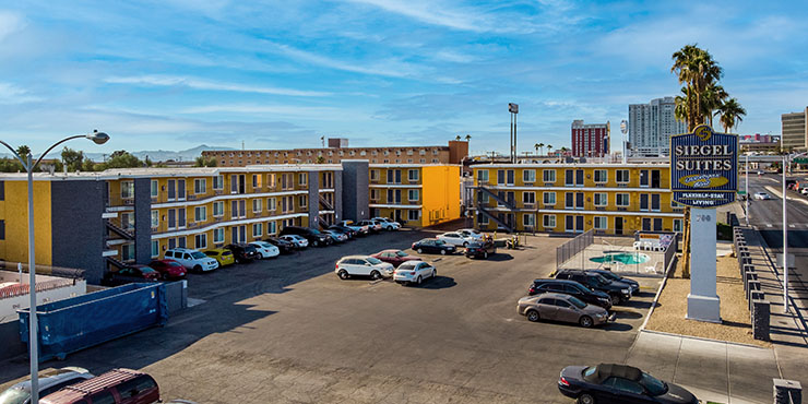 Siegel Suites 700 N Las Vegas Boulevard Las Vegas, NV 89101 affordable flexible stay apartments