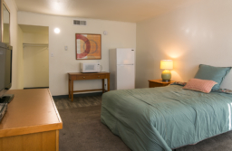 Siegel Suites Albuquerque, NM low cost weekly & monthly rate apartments