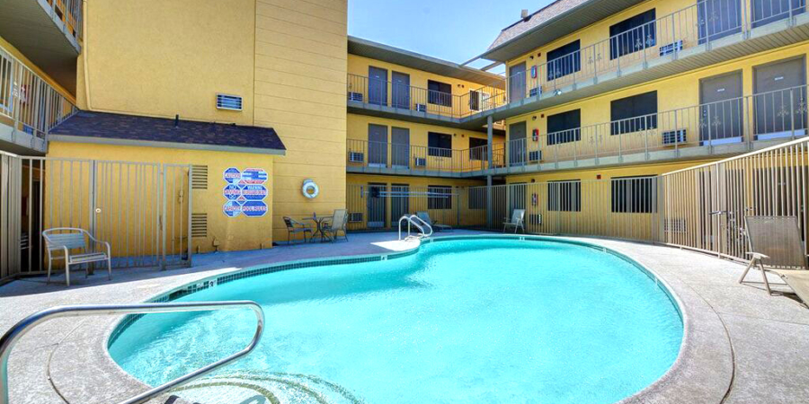 Siegel Suites Fremont St Las Vegas, NV low cost extended stay weekly & monthly rate apartments