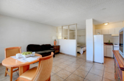 Siegel Suites E Twain Ave Las Vegas, NV affordable extended stay weekly & monthly rate apartments