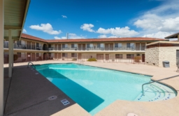 Tucson, AZ low cost flexible stay apartments in - Siegel Suites