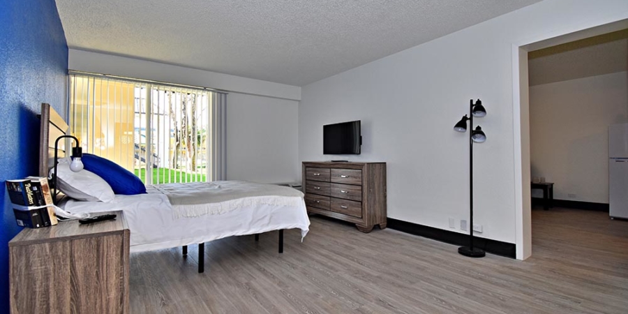 Siegel Suites San Antonio, TX- low cost extended stay weekly & monthly rate apartments