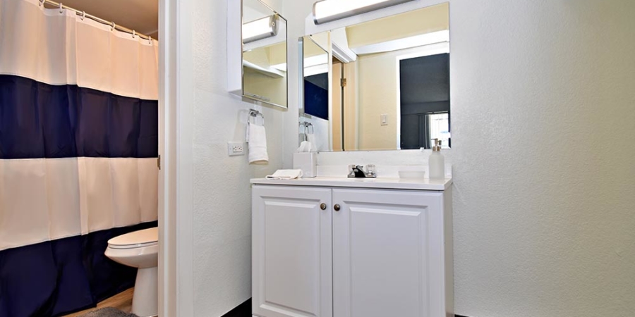 Siegel Suites San Antonio, TX- low cost extended stay weekly & monthly rate apartments